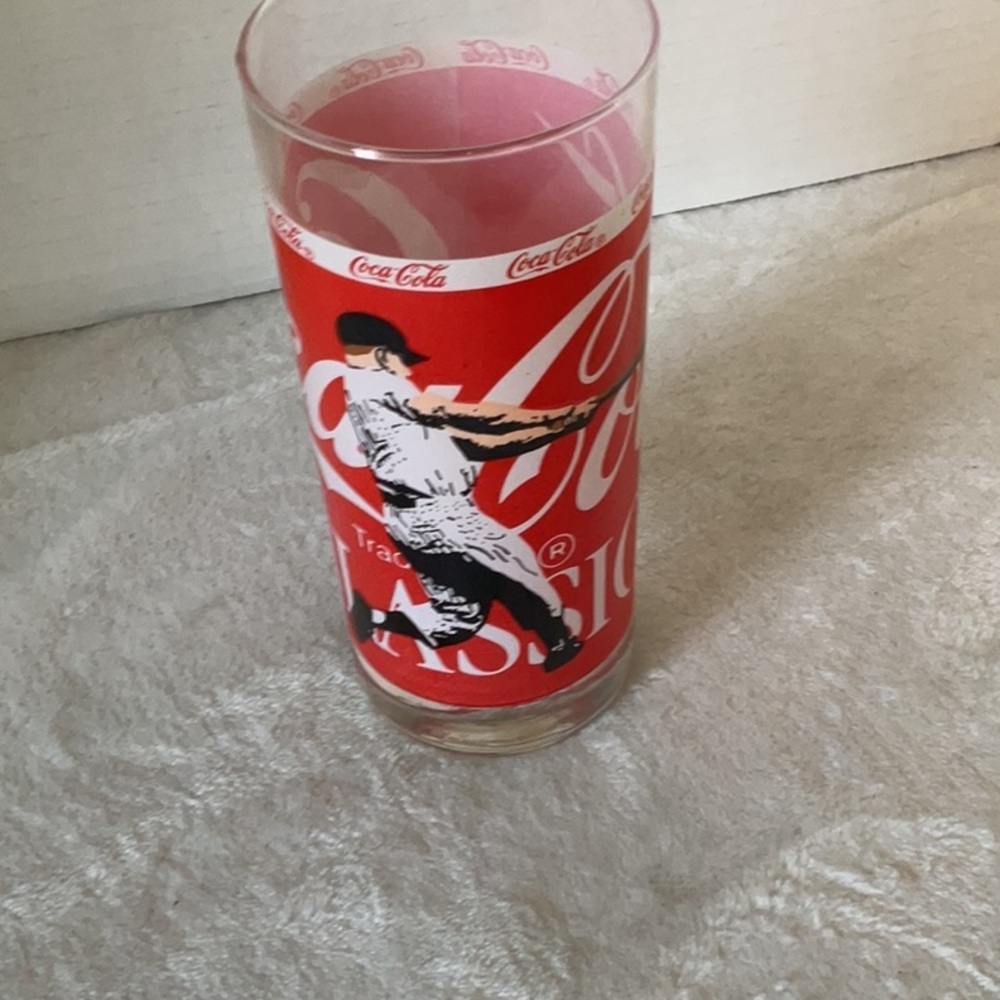 Coca-Cola Red and White Sports Glass 90’s babe Ruth coke